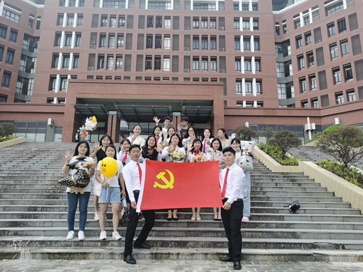 77fc4eca63894f3d80fe3f3bc80649bb.png image.png